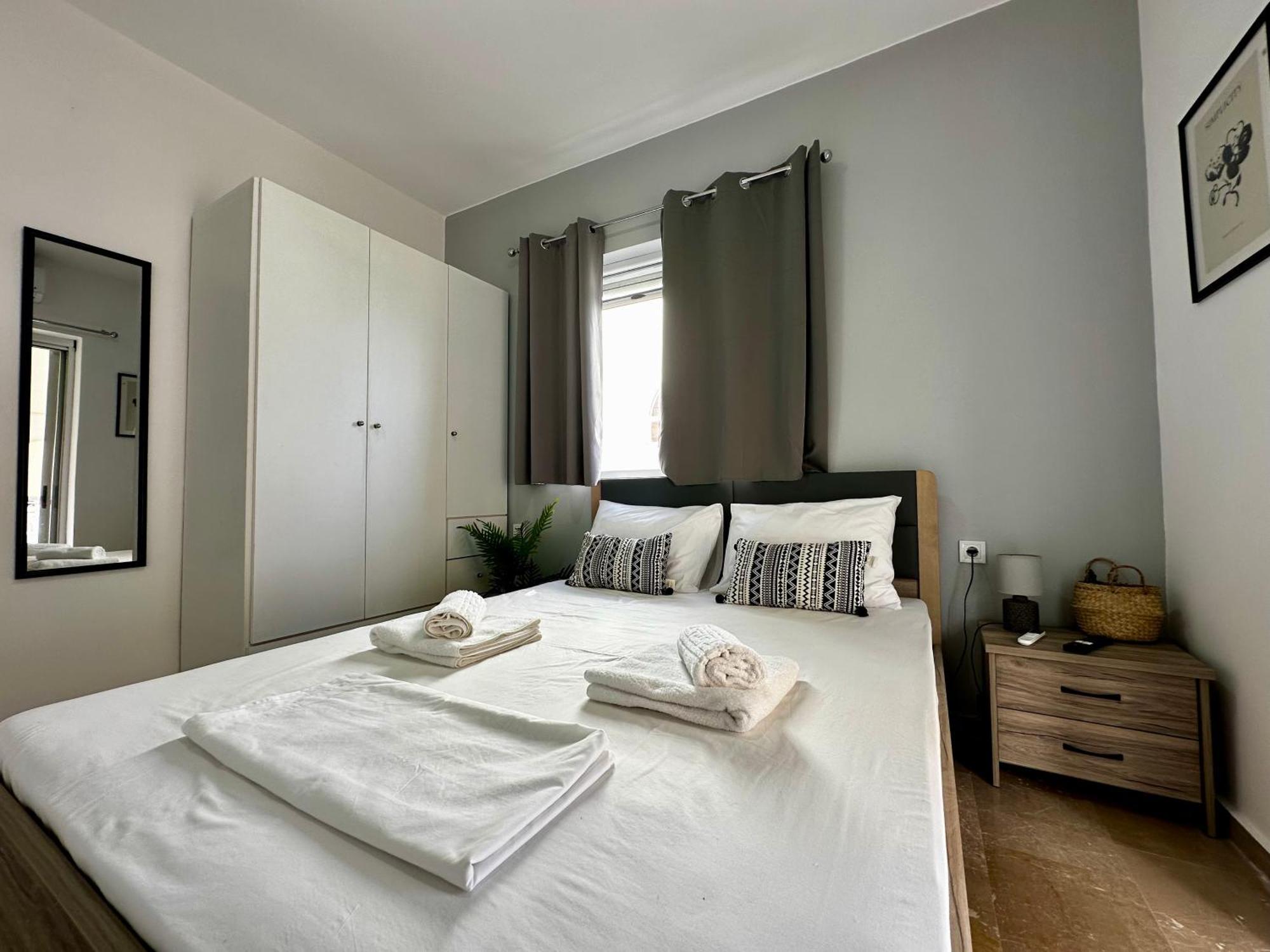 Modern & Cozy Apartment In The Heart Of Kos '9' ภายนอก รูปภาพ
